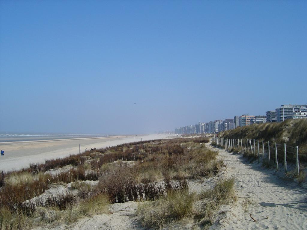 La Plage De Panne Exterior foto